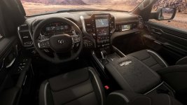 2025-ram-1500-rho-interior 17 (L1).jpg