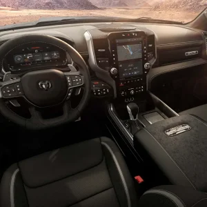 2025-ram-1500-rho-interior 18 (base).webp