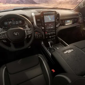 2025-ram-1500-rho-interior 17 (L1).webp